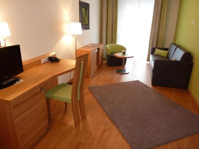 Suite with balcony