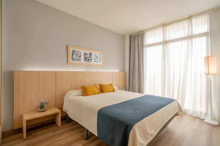 Advise Hotels Reina