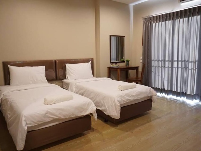 Deluxe Twin room with balcony