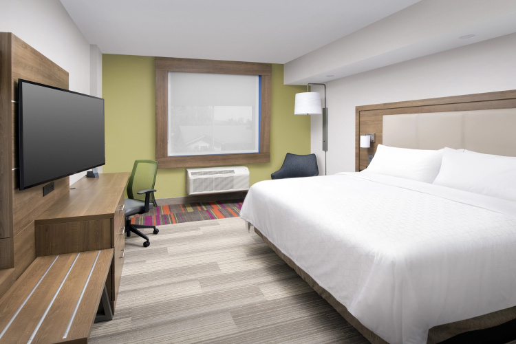 Holiday Inn Express Jacksonville Beach photo 6