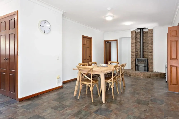 1 Gordon - Kenros Beach House