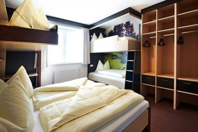 Young Generation Resort Buchegg