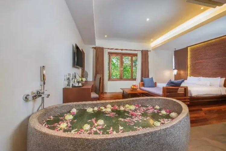 Standard Quadruple room