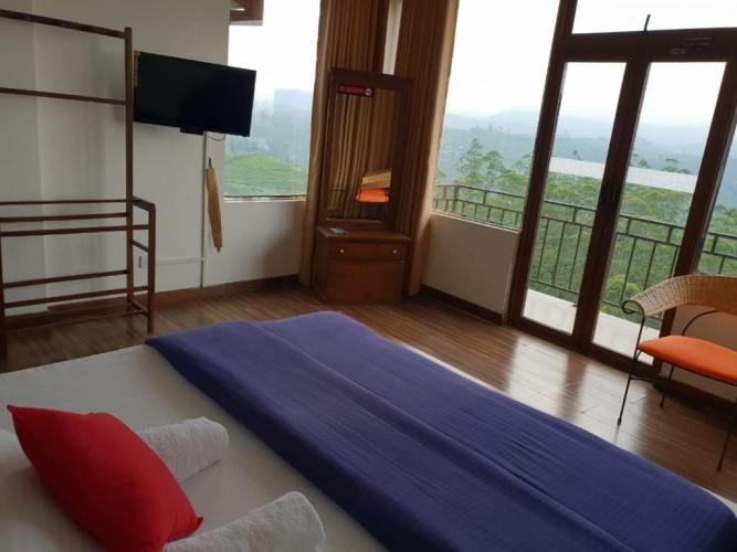 Deluxe Double room with balcony and with mountain view