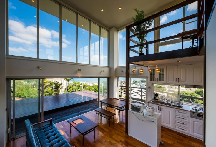 Villa with balcony and with sea view