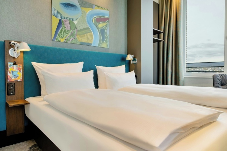 Standard room with view