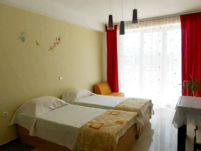 Deluxe Apartments