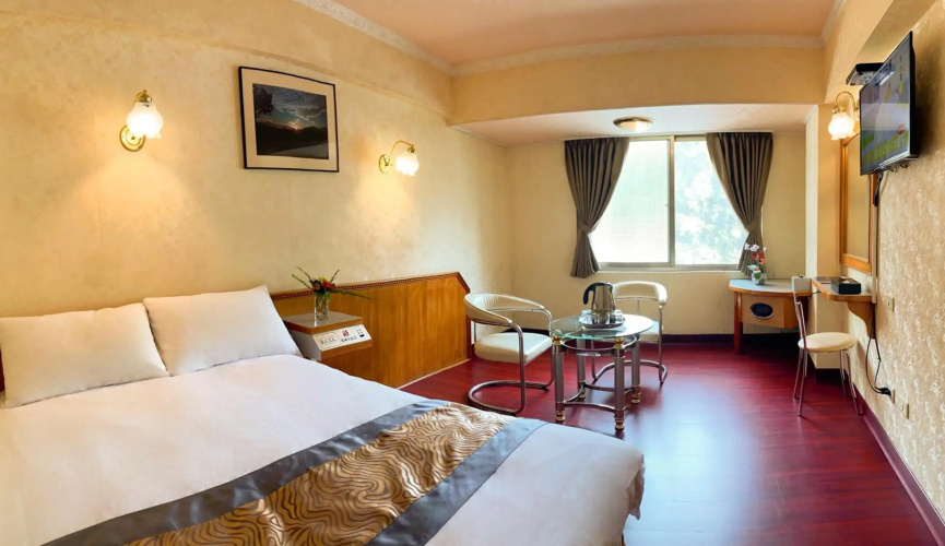 Ali-Shan Kaofeng Hotel