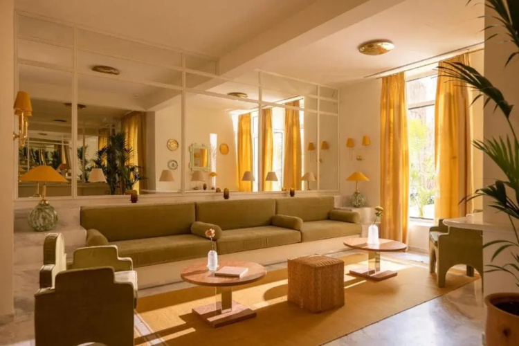 Apollo Palm Hotel