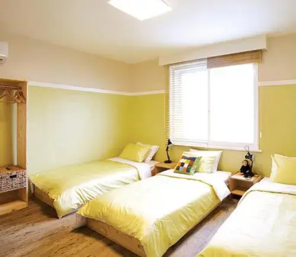 Hide & Seek Guesthouse