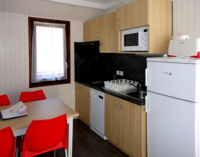 2 Bedrooms Chalet