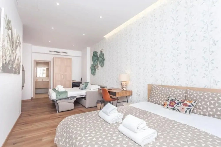Standard Family room