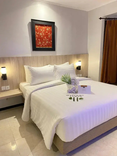 Tuwuh Hotel at Kayutangan