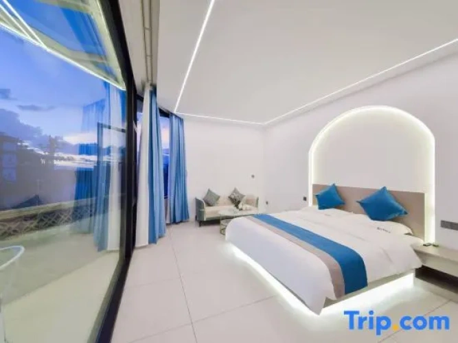 2 Bedrooms Suite