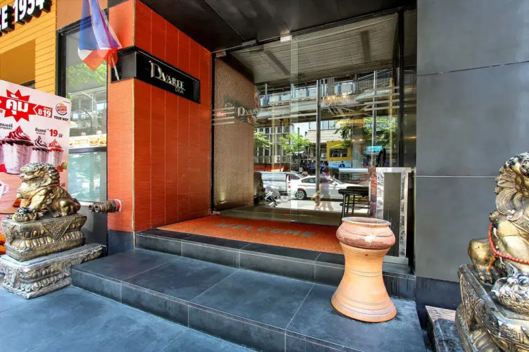 Bally Suite Silom
