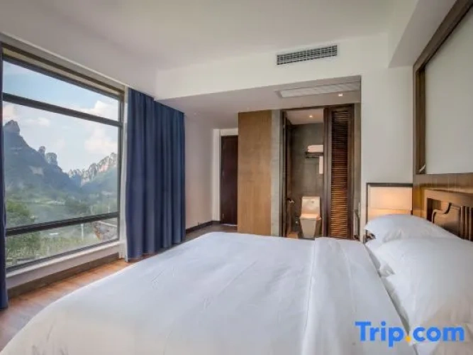 Standard Double room with sunrise view