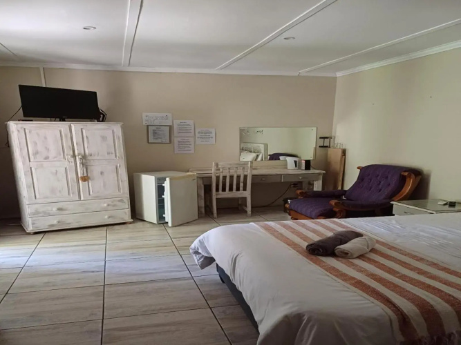 Palms Lodge