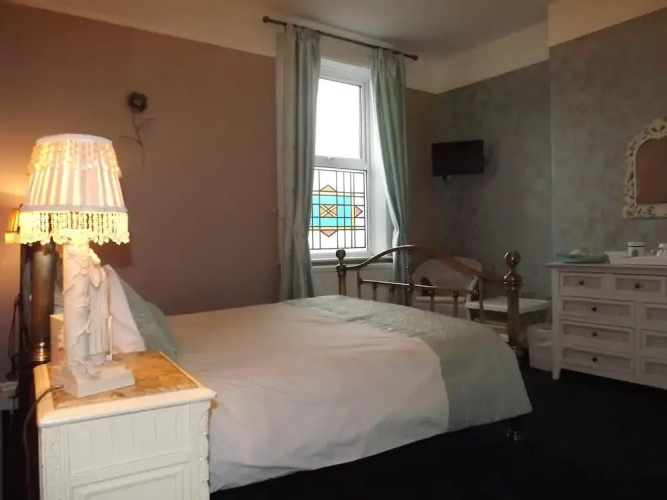 Manor View Guest House