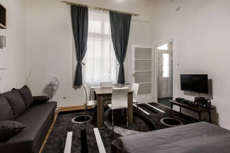 Wesselenyi Design Apartment