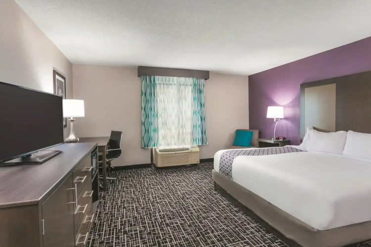 La Quinta Inn & Suites by Wyndham Covington