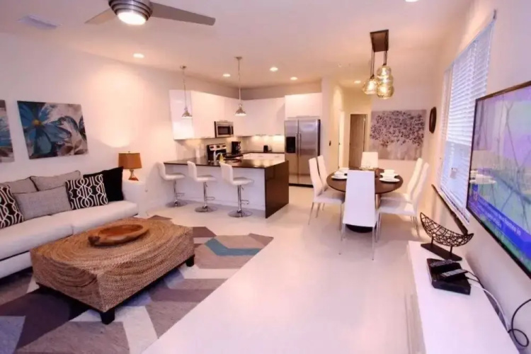 Serenity 17413Sb Townhouse