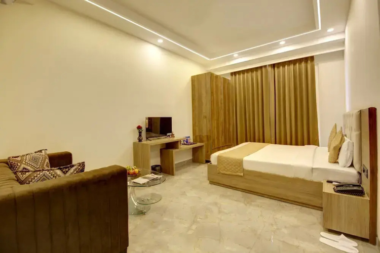 360 Degree Hotel