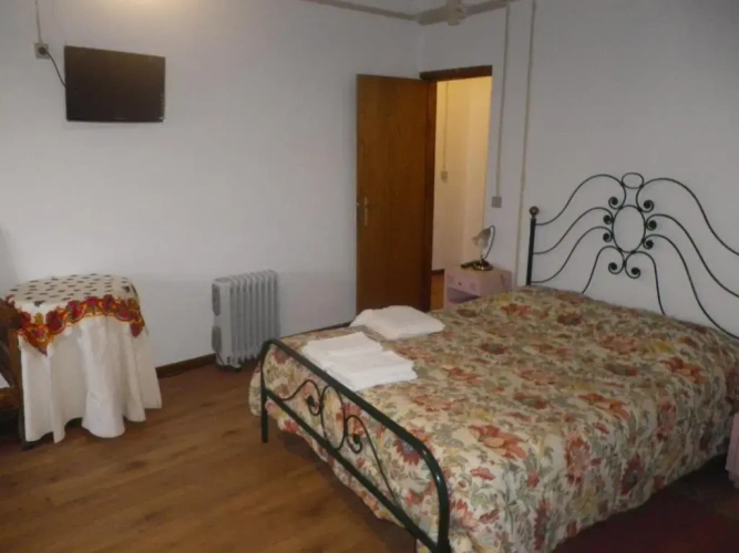 Standard Double room with view