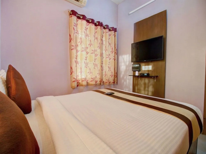 OYO 8282 Heritage Residency
