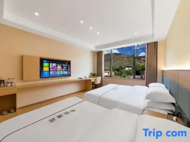 Standard Family room with view