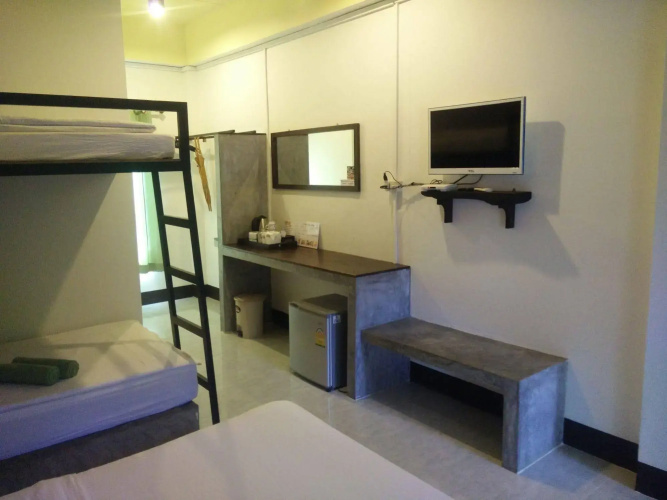Cha-Cha Hotel