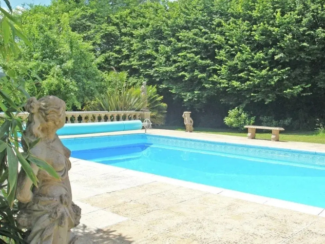 Daisy Lodge
