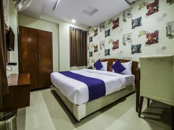 Hotel O Grand Decor