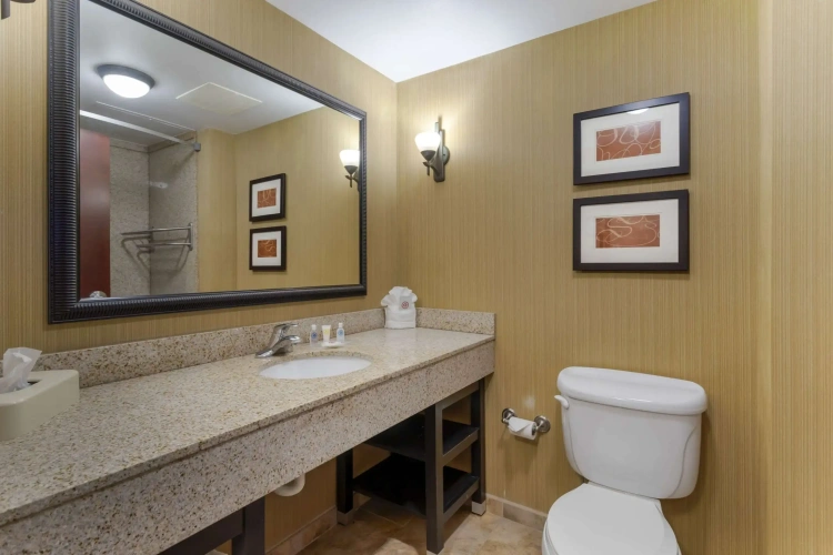 Quadruple Suite