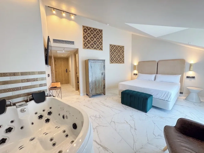 Superior Suite