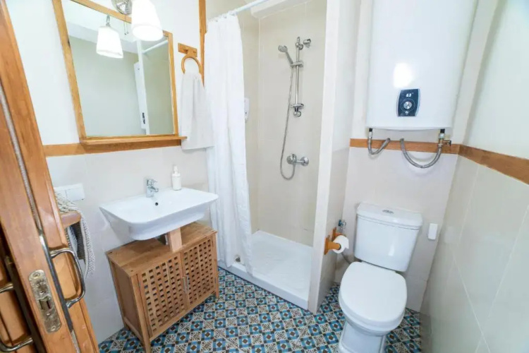 BEACH AND CENTER APARTMENT 2 BEDROOMs