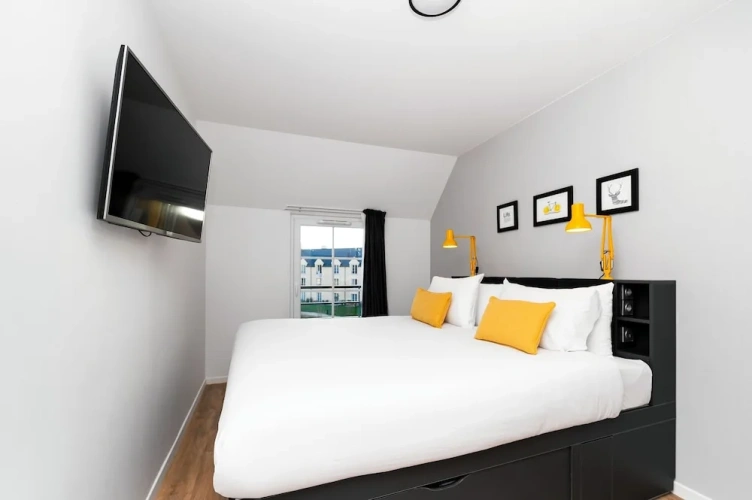 1 Bedroom Family Apartment