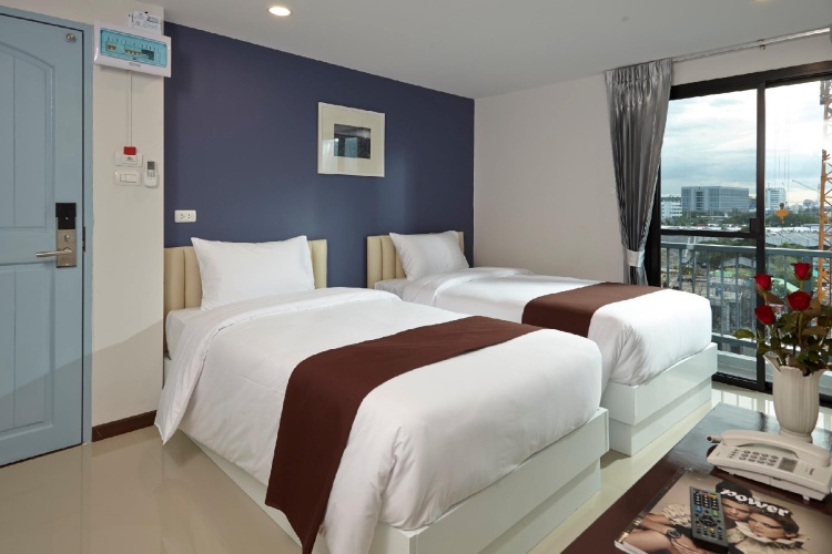 Superior Twin room