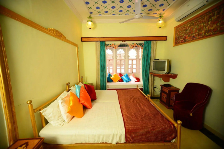 Anjani Hotel