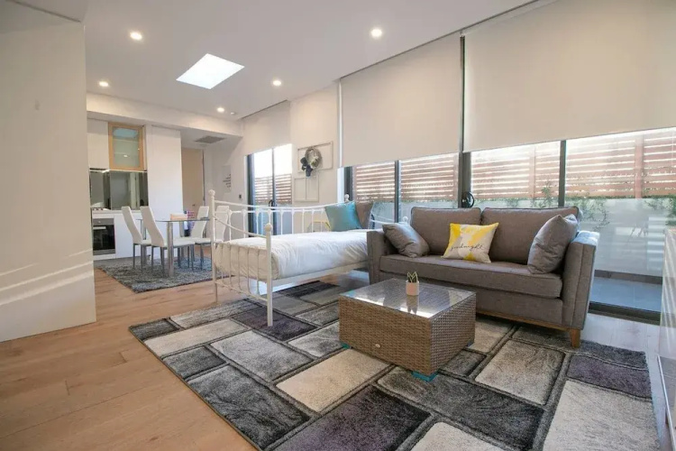 F03-darling Harbour 1 BDR APT