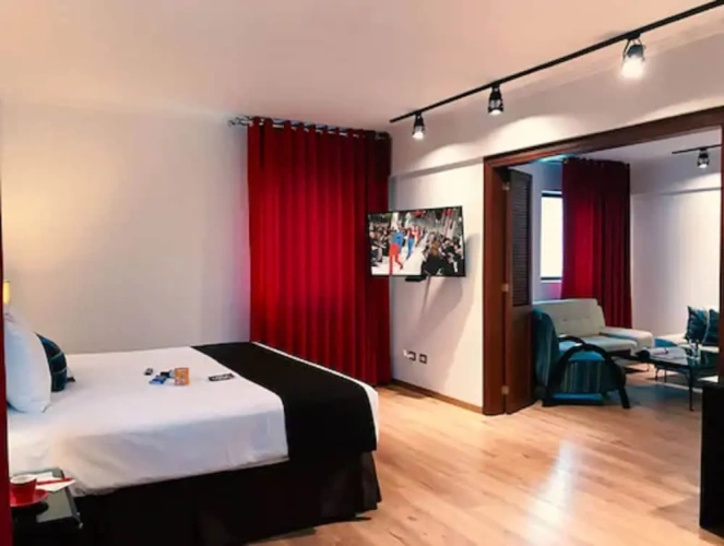 Double Suite