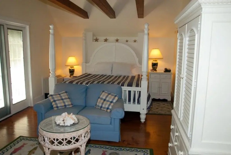 Strong House Inn