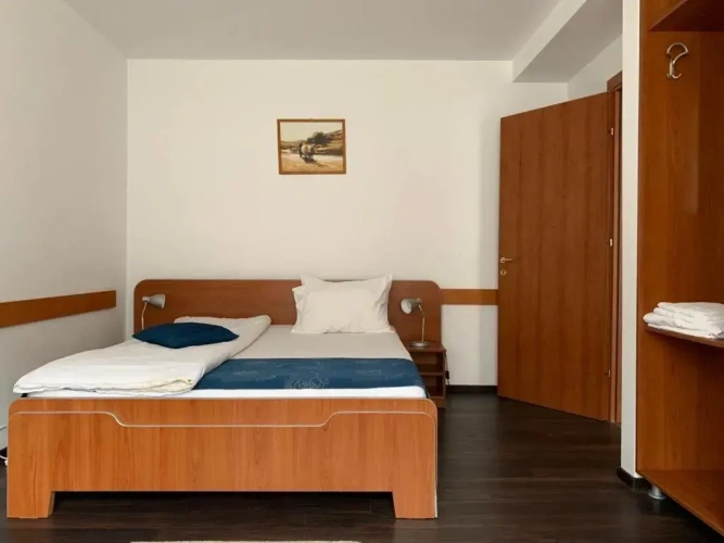 2 Bedrooms Suite with balcony