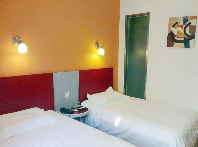 Motel 168