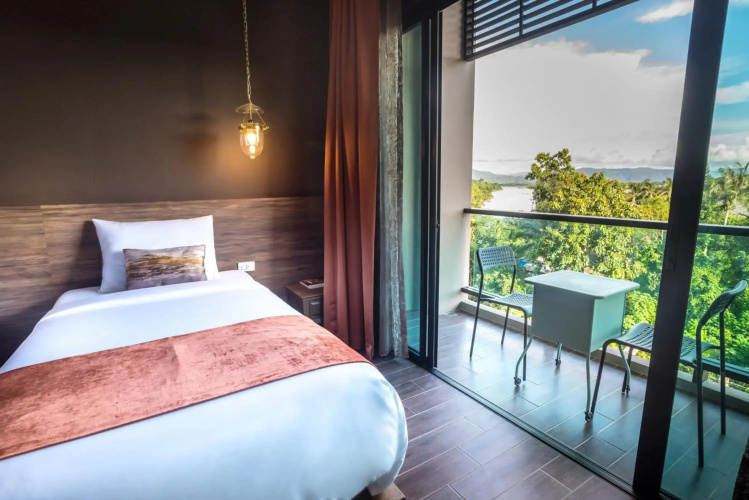 Chiangkhong Teak Garden Riverfront Onsen Hotel