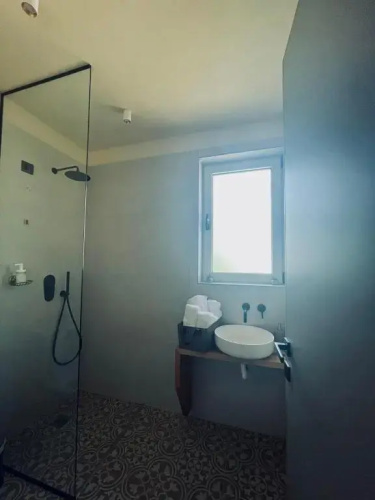 193 Urban Hotel