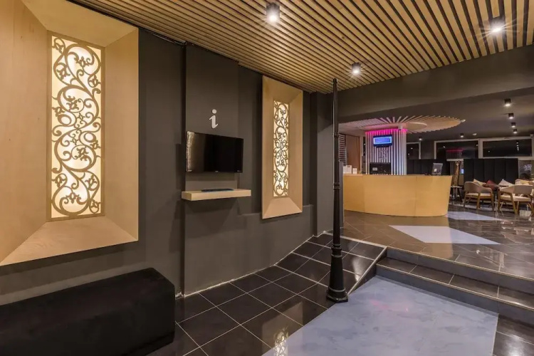 Hotel BLVD7
