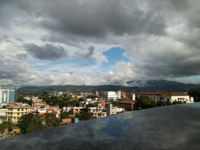 3 Bedrooms Deluxe Apartment with balcony and with city view