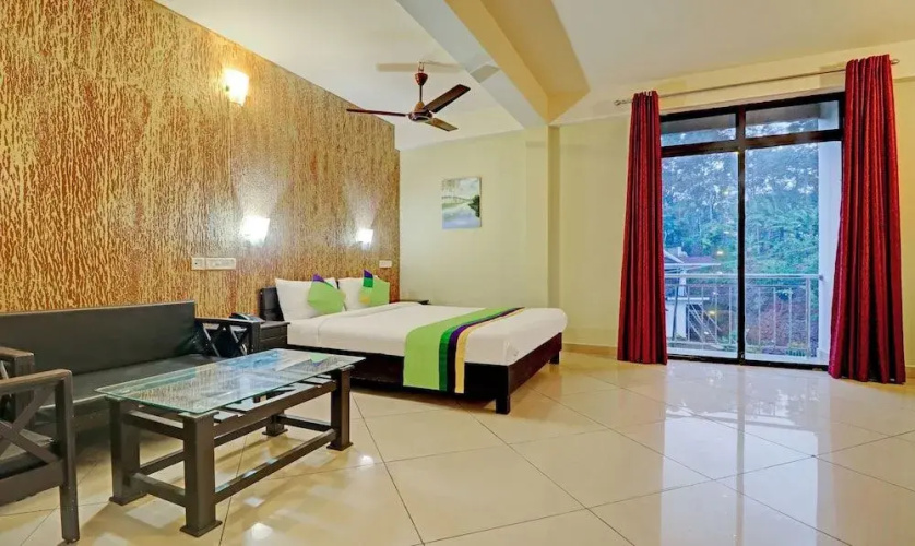 Treebo Trend White House Resort