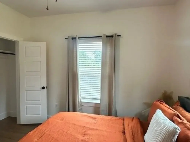 Cozy 3BR Retreat With Yard