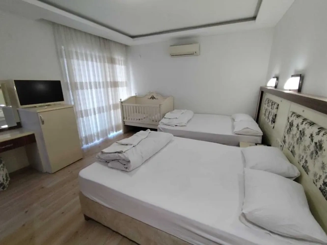 Standard Family room with partial sea view